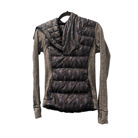 Lululemon Goose Down Hooded Geometric Purple Pullover Jacket Size 4 Casual Gray - Picture 1 of 7